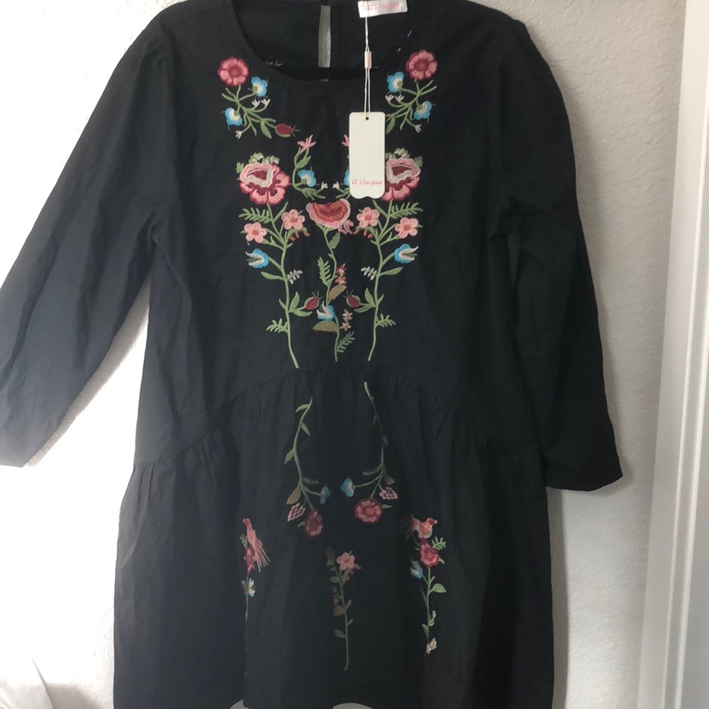 NWT L JJ’s Fairyland Black Dress